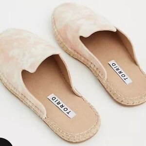 Torrid sz 11 Blush Tie Dye Mules Espadrilles NWT